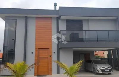 Casa em condomínio fechado com 4 quartos à venda na Avenida Red Park, 230, São João do Rio Vermelho, Florianópolis