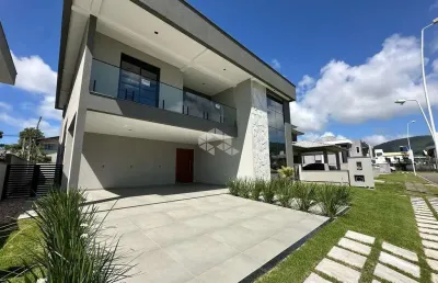 Casa de alto padrão em condomínio fechado ( red park)