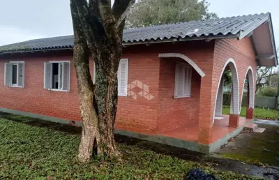 Casa com 3 quartos à venda na Erechim, 236, Centro, Arroio do Sal