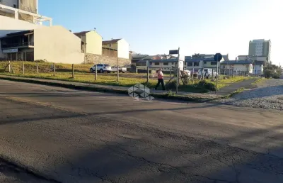 Terreno à venda na Rua Jacob Luchesi, 7, Santa Catarina, Caxias do Sul