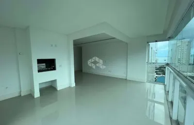 Apartamento de luxo no le tre torri em itapema - 03 suítes e área de lazer completa