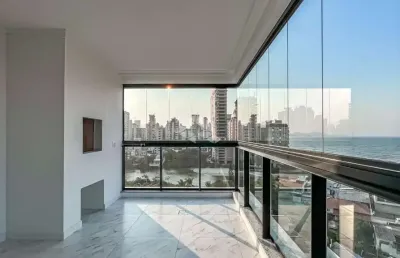 Apartamento 3 suítes, 2 vagas de garagem no centro de porto belo.