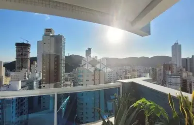 Apartamento 03 dormitórios sendo 03 suítes com 03 vagas de garagem