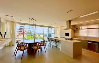 Apartamento 04 dormitórios , 04 suítes e 04 vagas de garagem