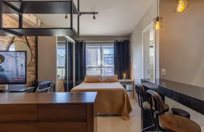Studio mobiliado de 24.94 metros quadrados, com vaga de garagem. bairro centro de novo hamburgo. aceita financiamento bancário.