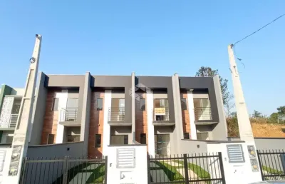 Sobrado geminado 2 suítes/dormitórios no bairro tifa martins em jaraguá do sul, sc