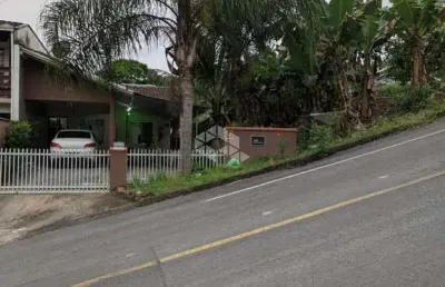 Casa a venda em jaraguá do sul no bairro jaraguá 84