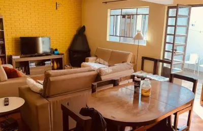 Casa com 4 quartos à venda na Rua General Cunha Louzada, 100, Glória, Porto Alegre