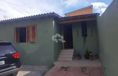 Casa com 5 quartos à venda na Rua Nove de Março, 457, Vila Ipiranga, Porto Alegre