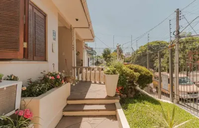 Casa residencial com 5 dormitórios, na vila ipiranga!
