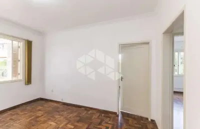 Apartamento de 2 dormitorios, no bairro menino deus