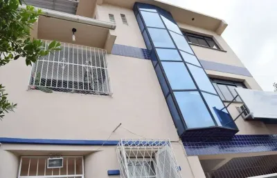 Casa em condomínio fechado com 5 quartos à venda na Rua Germano Hasslocher, 254, Azenha, Porto Alegre