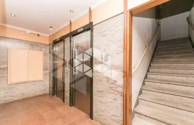 Apartamento de 03 dormitórios e 01 vaga á venda no bairro centro histórico