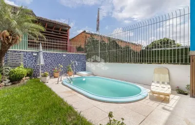 Casa 3 dormitórios com piscina  no bairro  ipanema, porto alegre