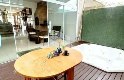 Casa em condomínio fechado com 3 quartos à venda na Rua Luiz Henrique Rosa, 82, Lagoa da Conceição, Florianópolis