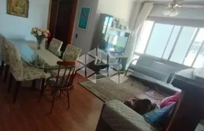 Apartamento 2 dormitorios em otima localização em frente ao colegio marista rosario