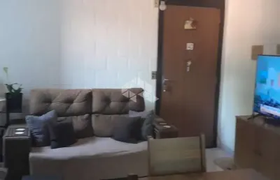 Vende apartamento 2 dormitórios com vaga rotativa zona sul