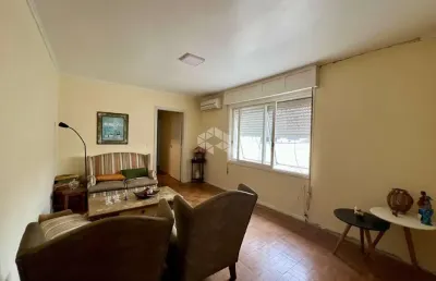 Cobertura mobiliada com duas áreas externas à venda na lima e silva!