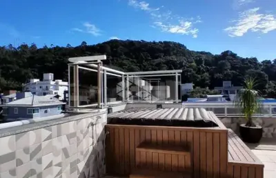 Cobertura  à venda  com 4 dormitórios em canasvieiras