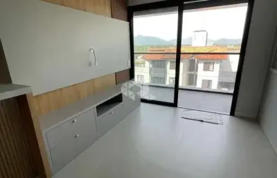 Apartamento novo à venda em canasvieiras com 3 quartos