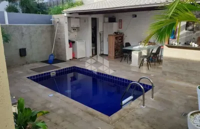 Casa em condomínio fechado com 3 quartos à venda na Rua do Ipê da Várzea, 84, Cachoeira do Bom Jesus, Florianópolis