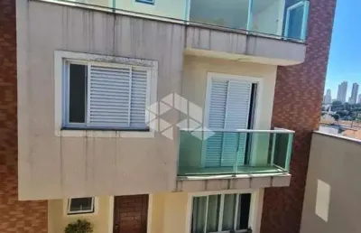 Casa sobrado á venda 72,46m² 03 dorms c/1 suíte c/2 vaga anália franco