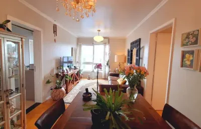Apartamento de 03 quartos na av. venâncio aires com box coberto, bairro santana