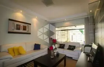 Venda sobrado com 222m² com 3 dormitórios (1 suíte) e 2 vagas no planalto paulista, próximo ao metrô