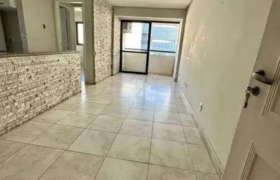Venda cobertura de 112m² com 2 suítes e 2 vagas em moema, próximo ao metrô