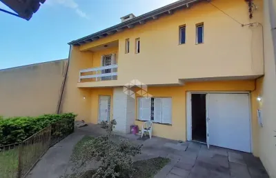 Casa em condomínio fechado com 4 quartos à venda na Rua Carlos Ferreira, 130, Teresópolis, Porto Alegre