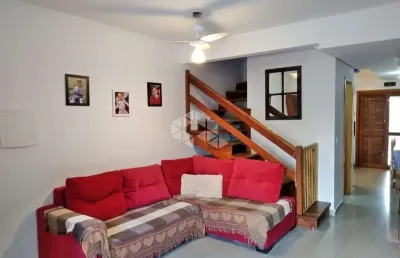 Casa em condomínio fechado com 4 quartos à venda na Rua Antônio Carlos Ribeiro, 33, Guarujá, Porto Alegre