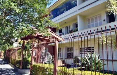 Apartamento com 3 quartos à venda na Rua Barbedo, 687, Menino Deus, Porto Alegre