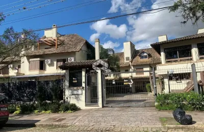 Casa em condomínio fechado com 3 quartos à venda na Rua Manajó, 70, Vila Assunção, Porto Alegre