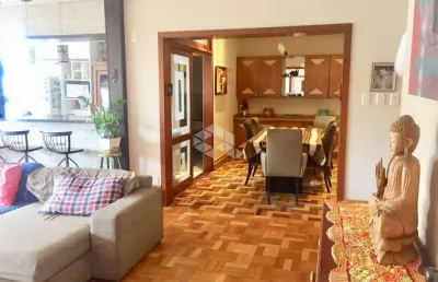 Apartamento 03 dormitórios, com 127m², no bairro menino deus