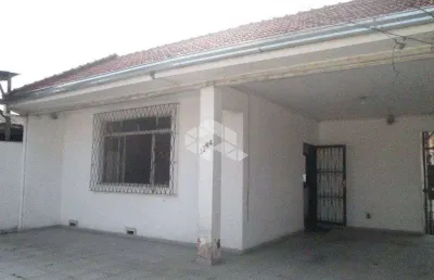Casa residencial à venda com piscina, tristeza, porto alegre.