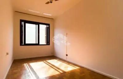 Apartamento com 2 dormitórios no menino deus próximo a orla, com  60m2