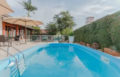 Casa com 6 quartos à venda na Avenida Doutor Walter Só Jobim, 215, Jardim Lindóia, Porto Alegre