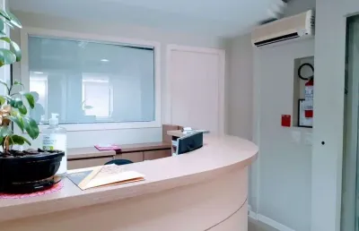 Sala comercial à venda na Rua Uruguai, 300, Centro Histórico, Porto Alegre