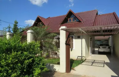 Casa 3 dormitórios com suíte, garagem 3 carros à venda no bairro harmonia