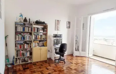 Apartamento  no  último andar com vista para o guaíba