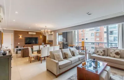 Apartamento com 4 quartos à venda na Avenida Túlio de Rose, 330, Jardim Europa, Porto Alegre