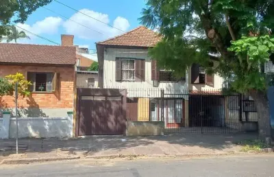 Casa com 3 quartos à venda na Rua Doutor Ernesto Ludwig, 157, Chácara das Pedras, Porto Alegre