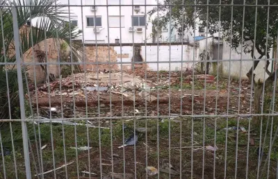 Terreno à venda na Avenida Assis Chateaubriand, 186, São Sebastião, Porto Alegre