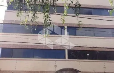 Apartamento com 3 quartosdormitórios, 131,77 m² de área privativa.