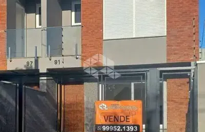 Sobrado 3 dormitórios no moinhos de vento em canoas