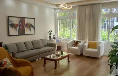 Apartamento 03 dormitórios com 140 m2,  totalmente reformado