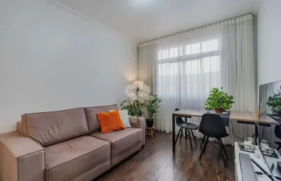 Apartamento com 2 dormitórios próximo ao bourbon e à puc