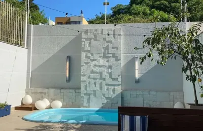 Casa 03 dormitórios , 3 suites e 2 vagas com 352m² no bairro chácara das pedras