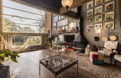 Casa diferenciada  próxima ao parque knijnik , vila nova ,porto alegre