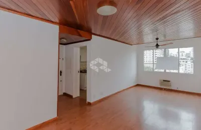 Apartamento com 3 dormitórios e 2 vagas no bairro mont serrat